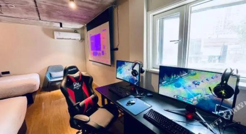 YUNIK-Shanghai Zhongshan Park Yan'an Xi Road