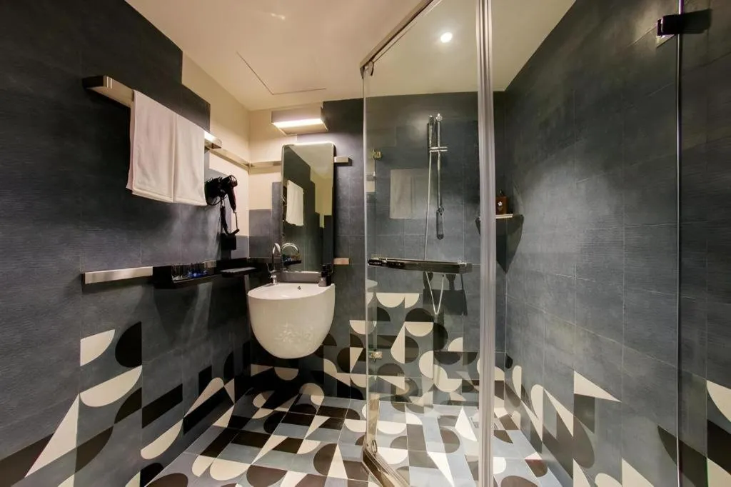 YUNIK-Shanghai Zhongshan Park Yan'an Xi Road