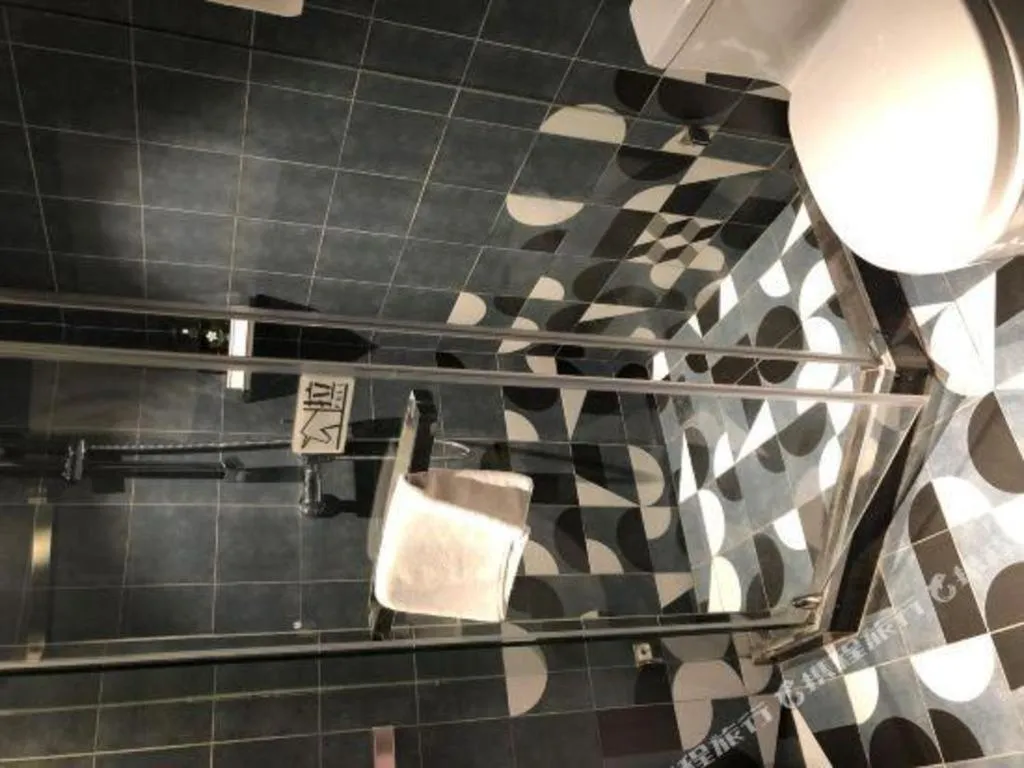 YUNIK-Shanghai Zhongshan Park Yan'an Xi Road