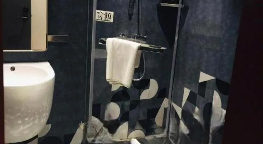 YUNIK-Shanghai Zhongshan Park Yan'an Xi Road