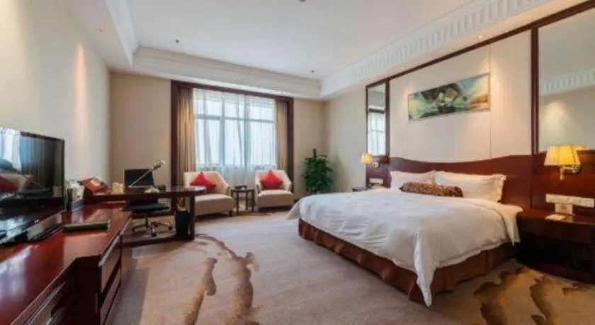 Bed in Longqi Jianguo Hotel Kunshan