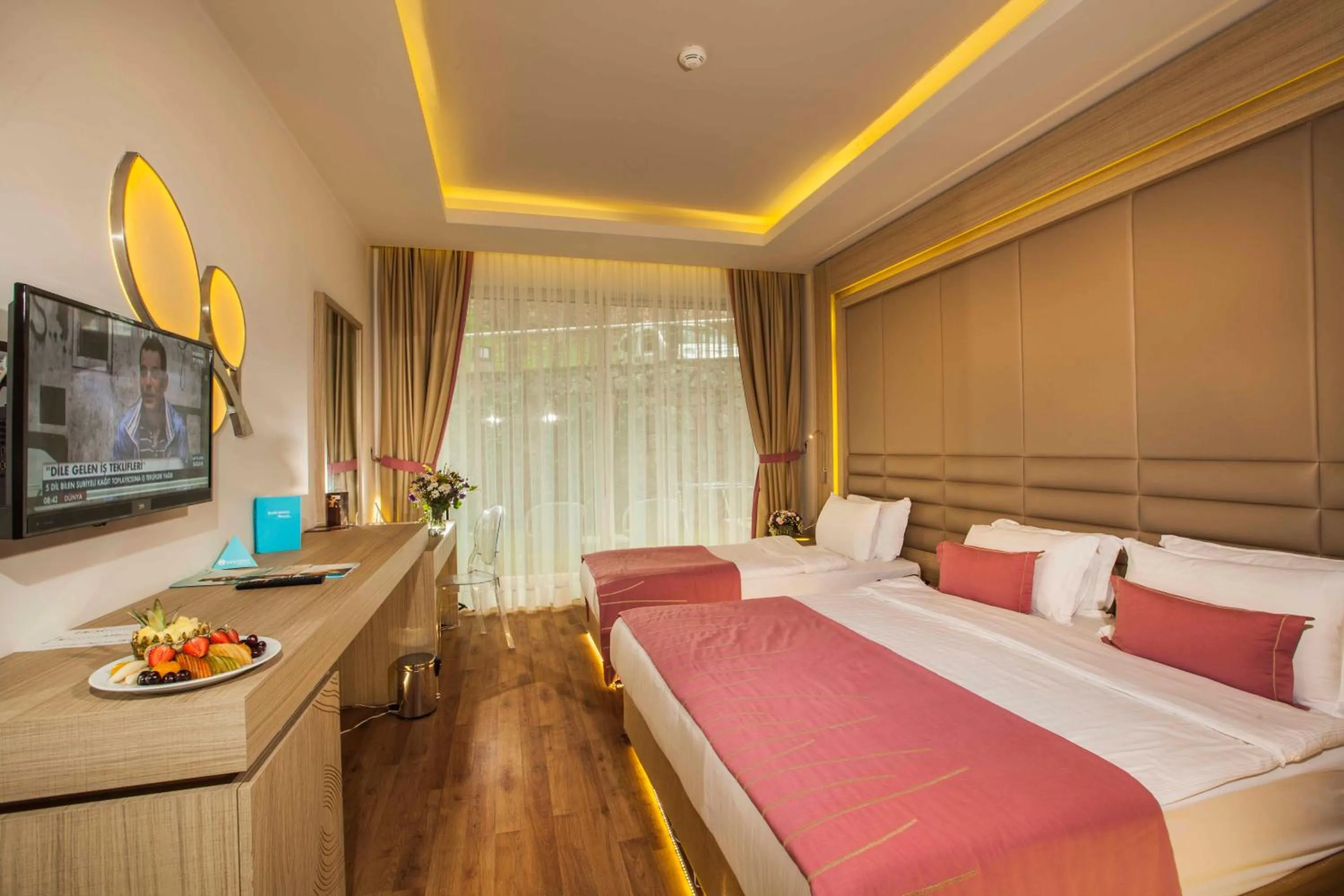 Photo of the whole room, Bed in Orka Lotus Beach