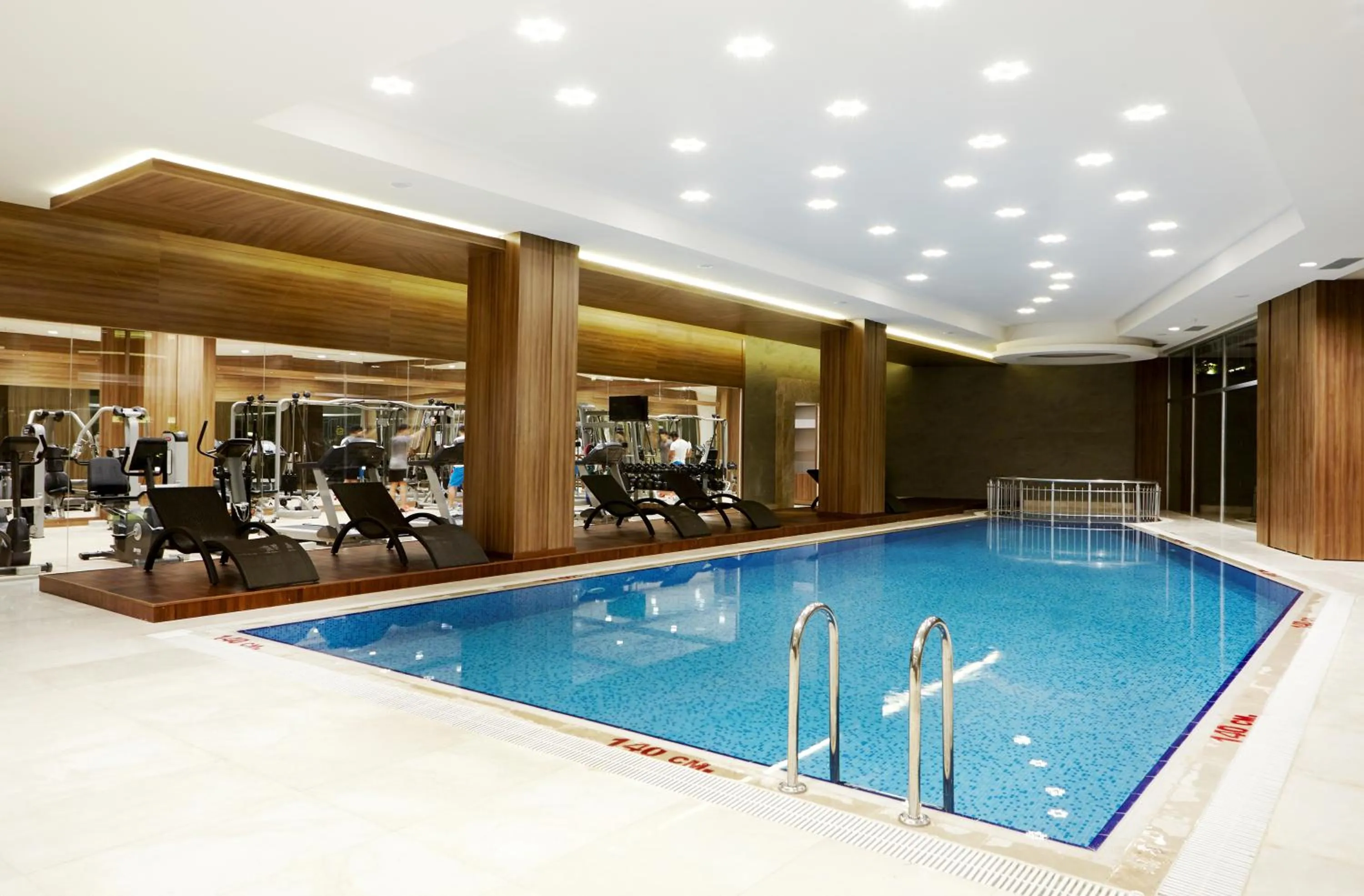 Swimming pool in Orka Lotus Beach