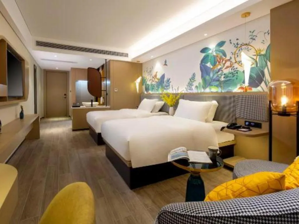 Bed in mango crystal hotel