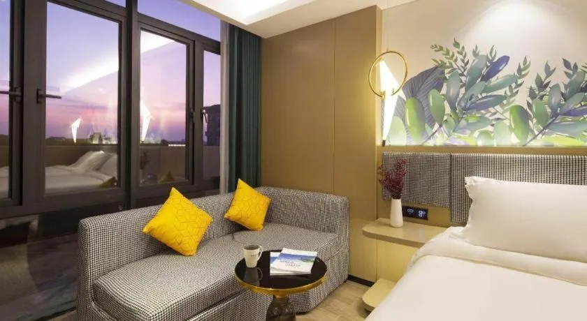 Bed in mango crystal hotel