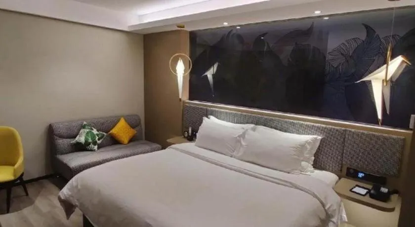 Bed in mango crystal hotel