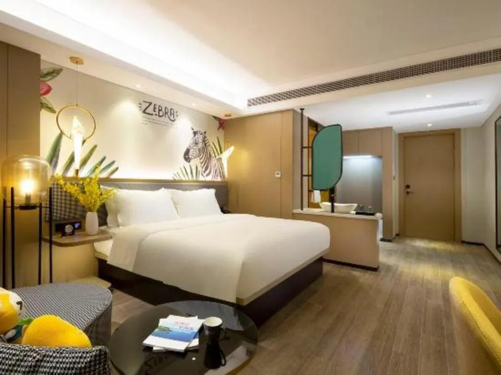 Bed in mango crystal hotel