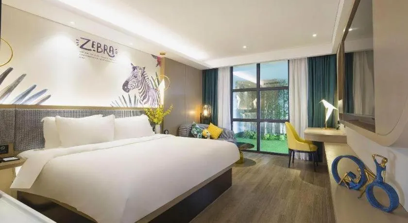 Bed in mango crystal hotel