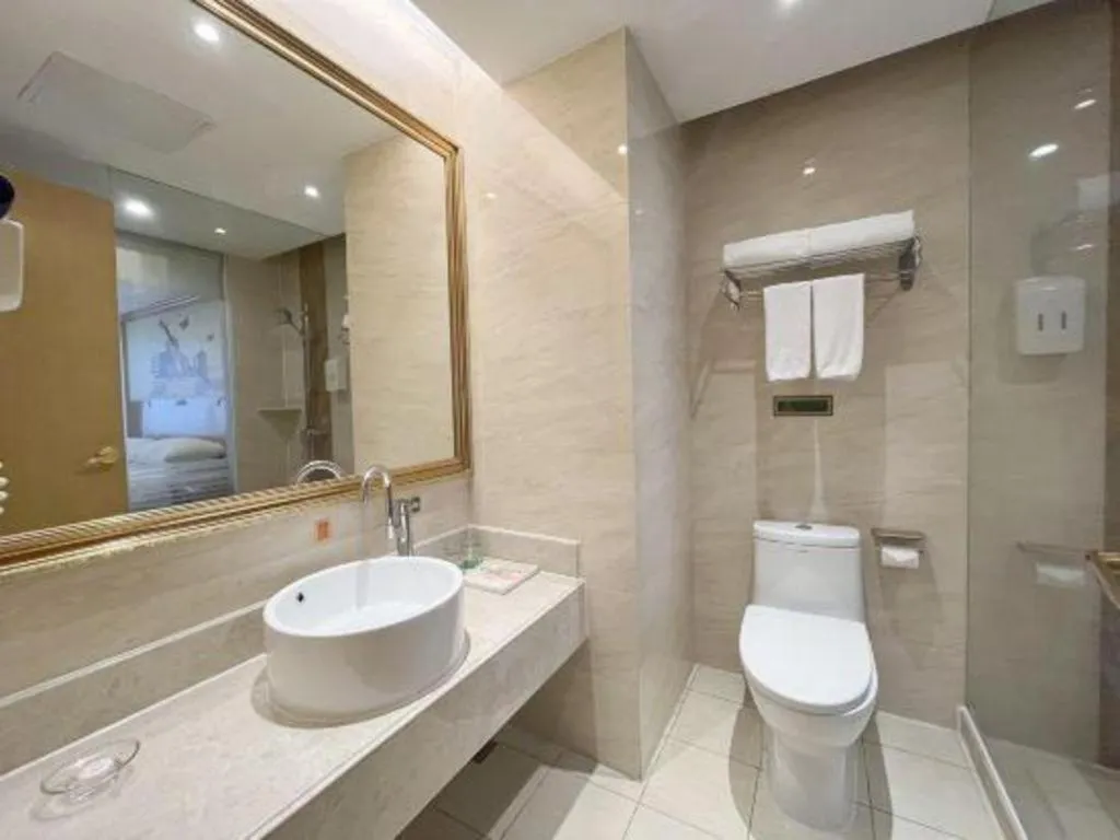 Vienna Hotel Shenzhen Longgang Baifucheng