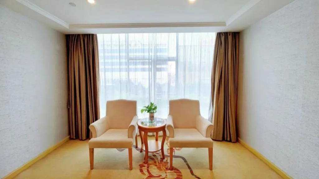 Vienna Hotel Shenzhen Longgang Baifucheng