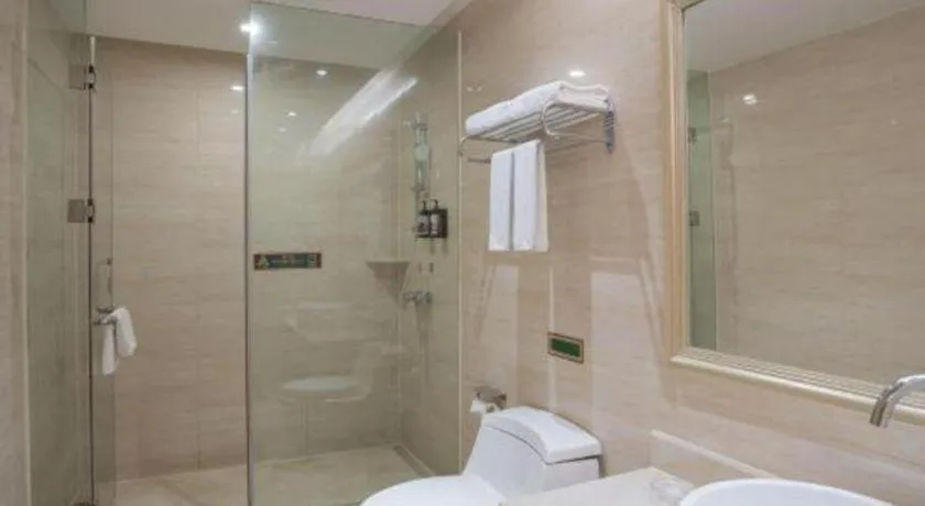 Vienna Hotel Guangdong Huizhou Lilin North Railway Station