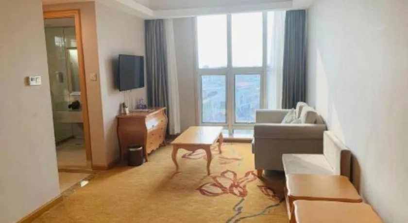 Vienna Hotel Guangdong Huizhou Lilin North Railway Station