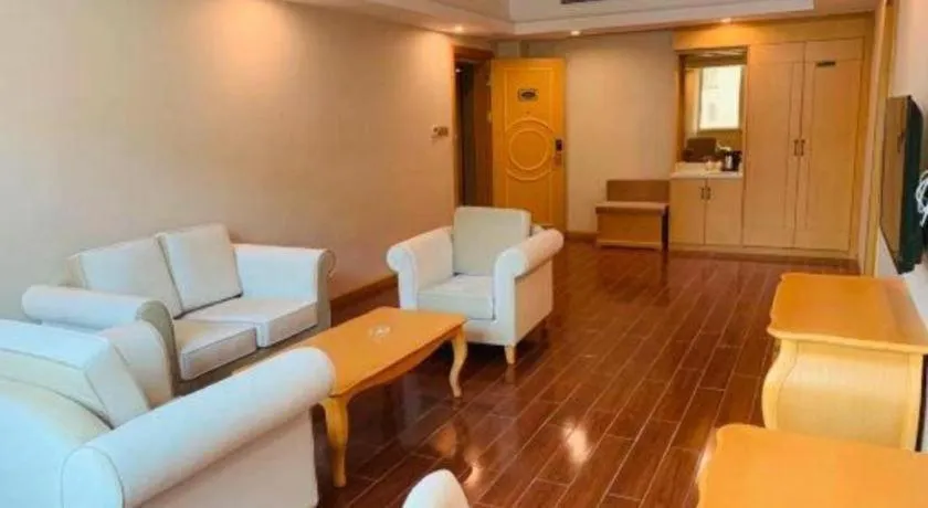 Vienna Hotel Guangdong Huizhou Lilin North Railway Station