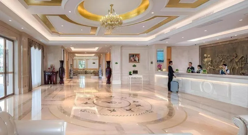 Vienna Hotel Guangdong Huizhou Lilin North Railway Station
