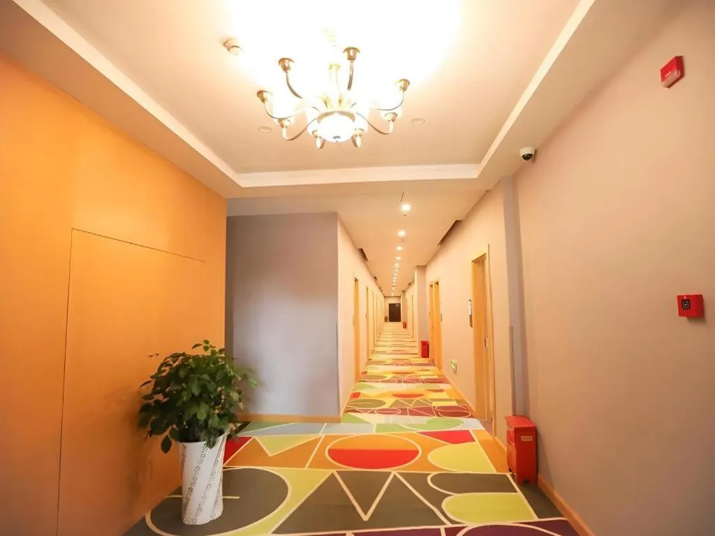 Shell Shanghai Jiading Nanxiang Town Minzhu Street Hotel