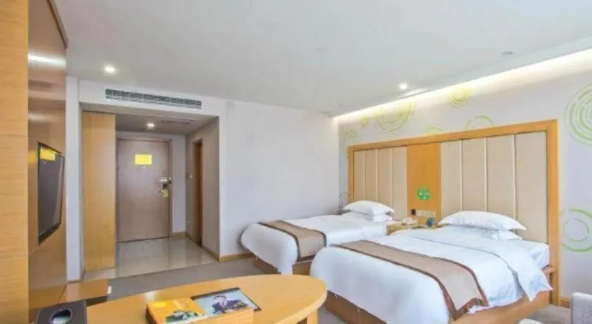 Bed in GreenTree Inn Tongxiang Chongfuzhen World Fur Center Branch