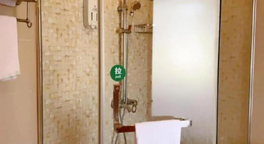 GreenTree Inn Shanghai Fengxian District Xiaotang Metro Station