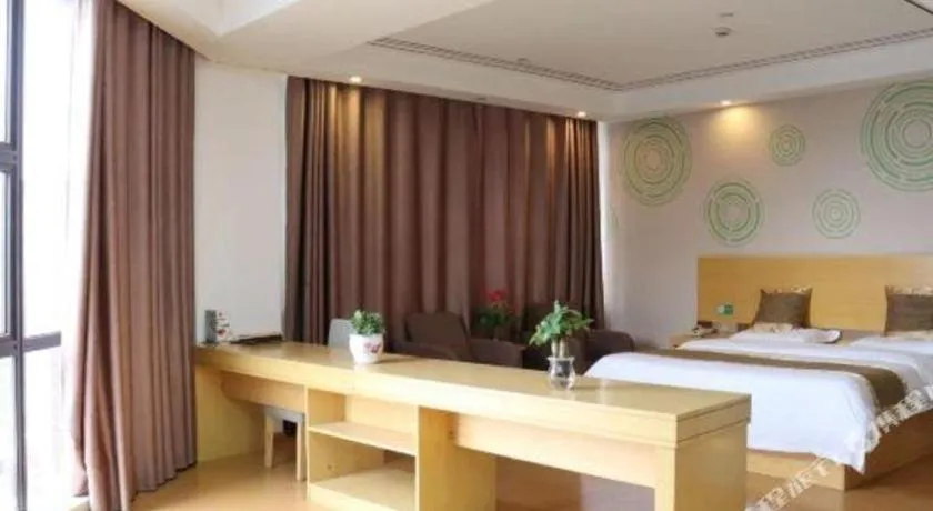 Bed in GreenTree Inn Shanghai Fengxian District Xiaotang Metro Station