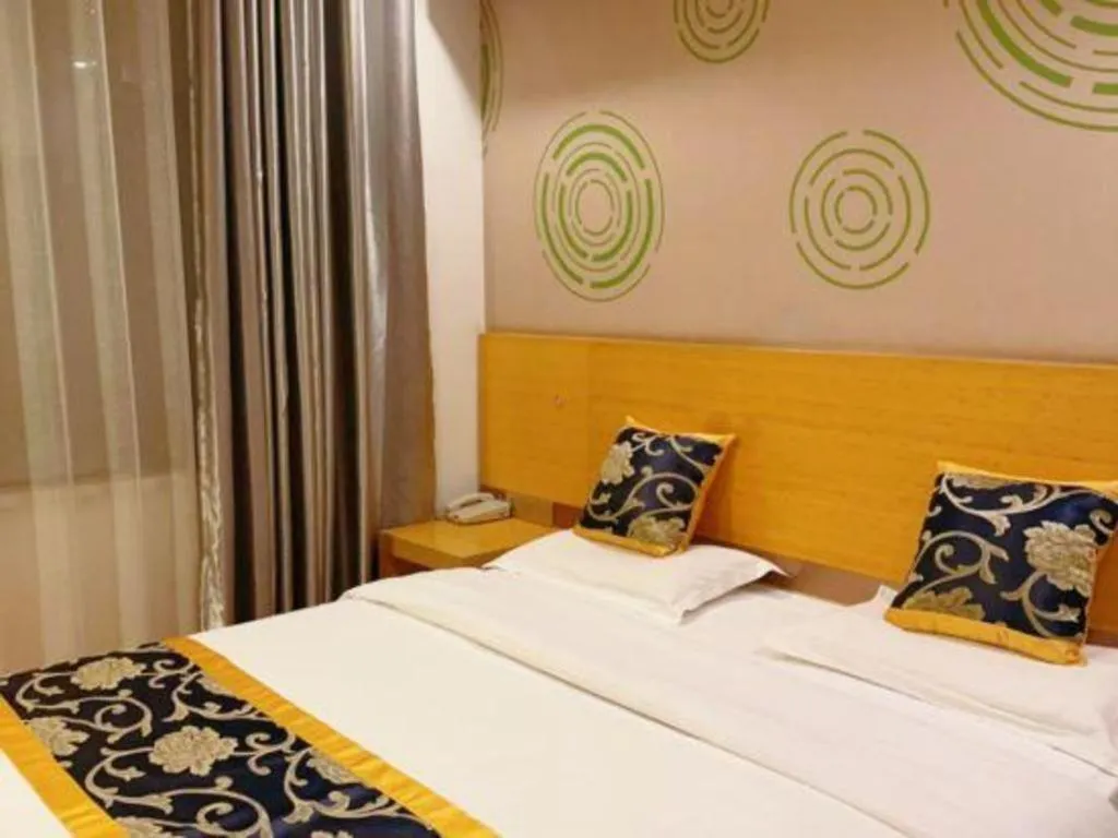 Bed in GreenTree Inn Shanghai Fengxian District Xiaotang Metro Station