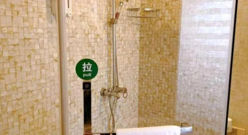 GreenTree Inn Shanghai Fengxian District Xiaotang Metro Station