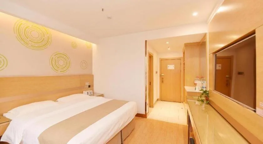 Bed in GreeTree Inn Huainan Jinjialing Road Oriental General Hospital