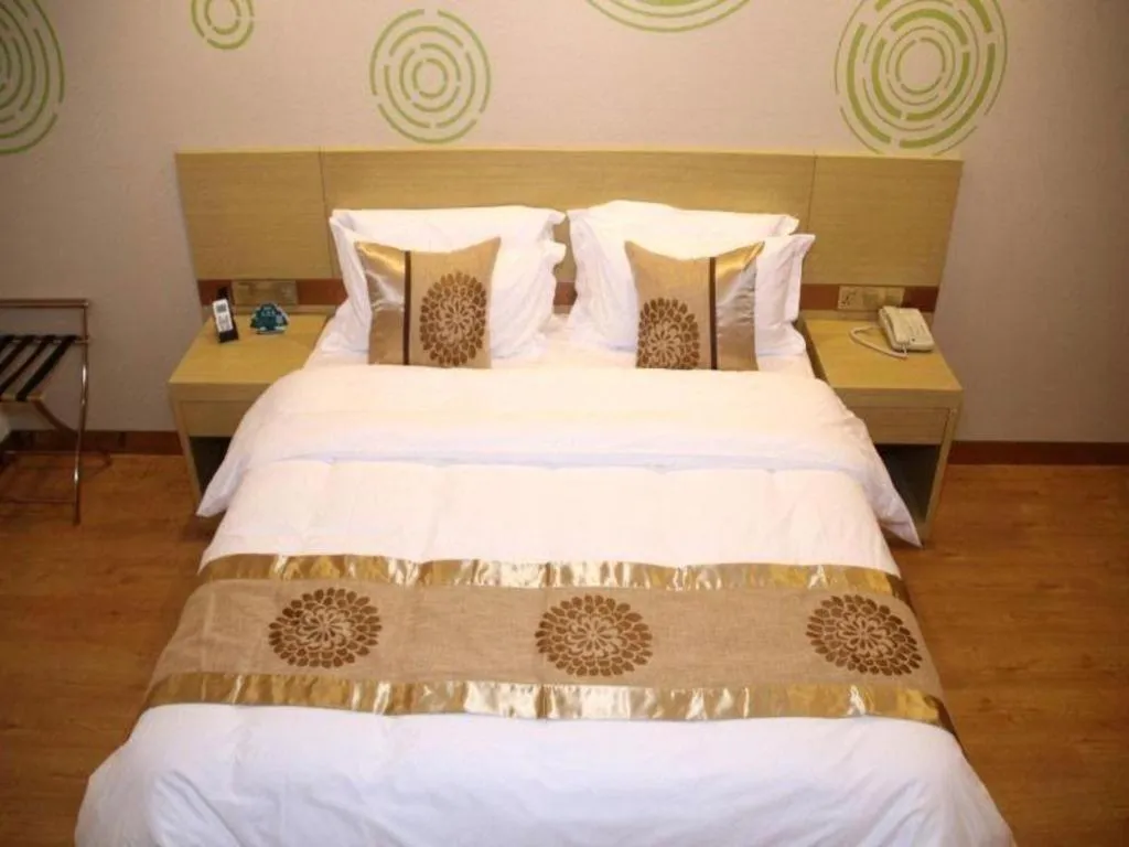 Bed in GreenTree Inn Ordos Kangbashi District Ulan Mulun Street Branch