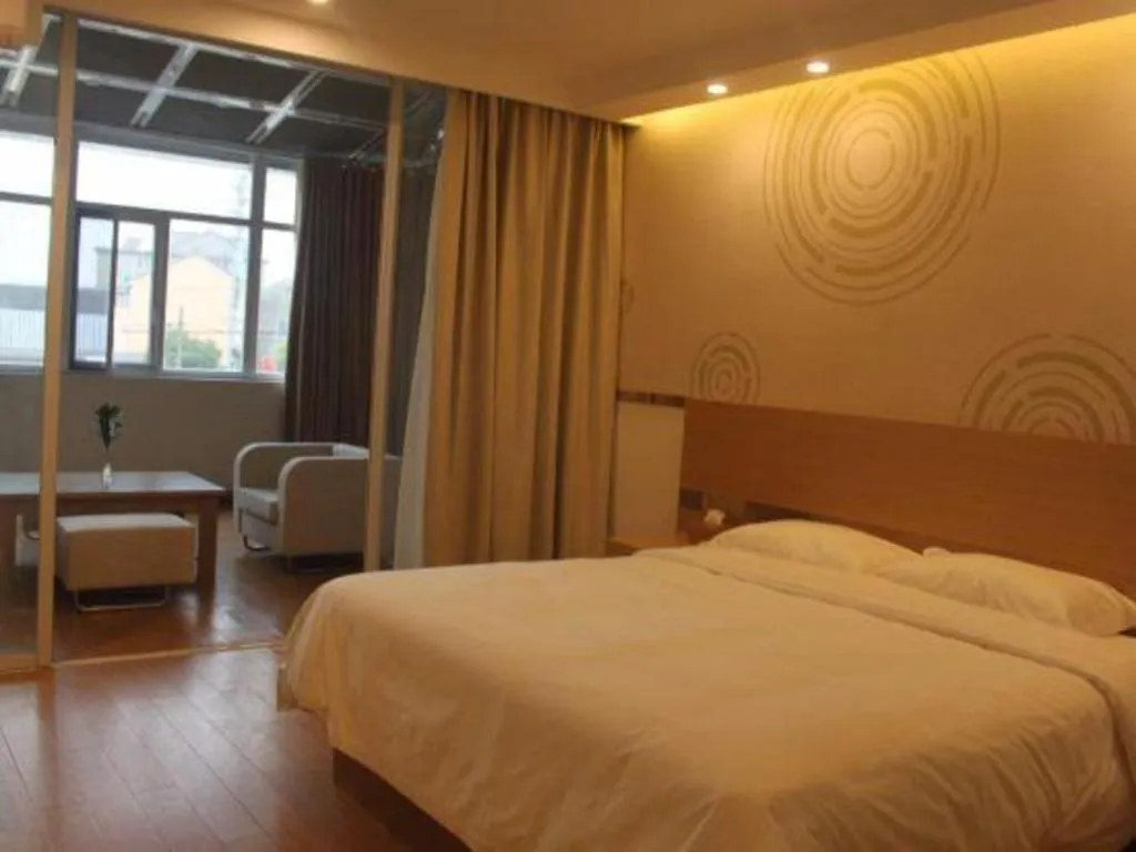 Bed in GreenTree Inn Jingjiang Xieqiao Town Xinhua Road
