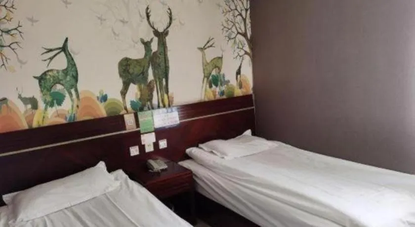 Bed in Shell Hotel Shanghai Baoshan Meilanhu Luosheng Road