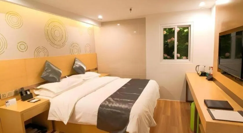 Bed in GreenTree Inn Chengde Shuangyu District Shuangtashan