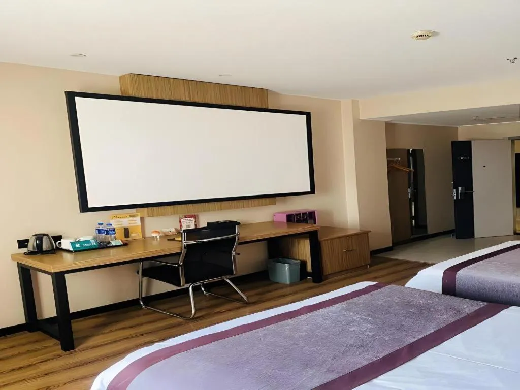 Bed in GreenTree Alliance Ningbo South Train Station Shunde Road Hotel