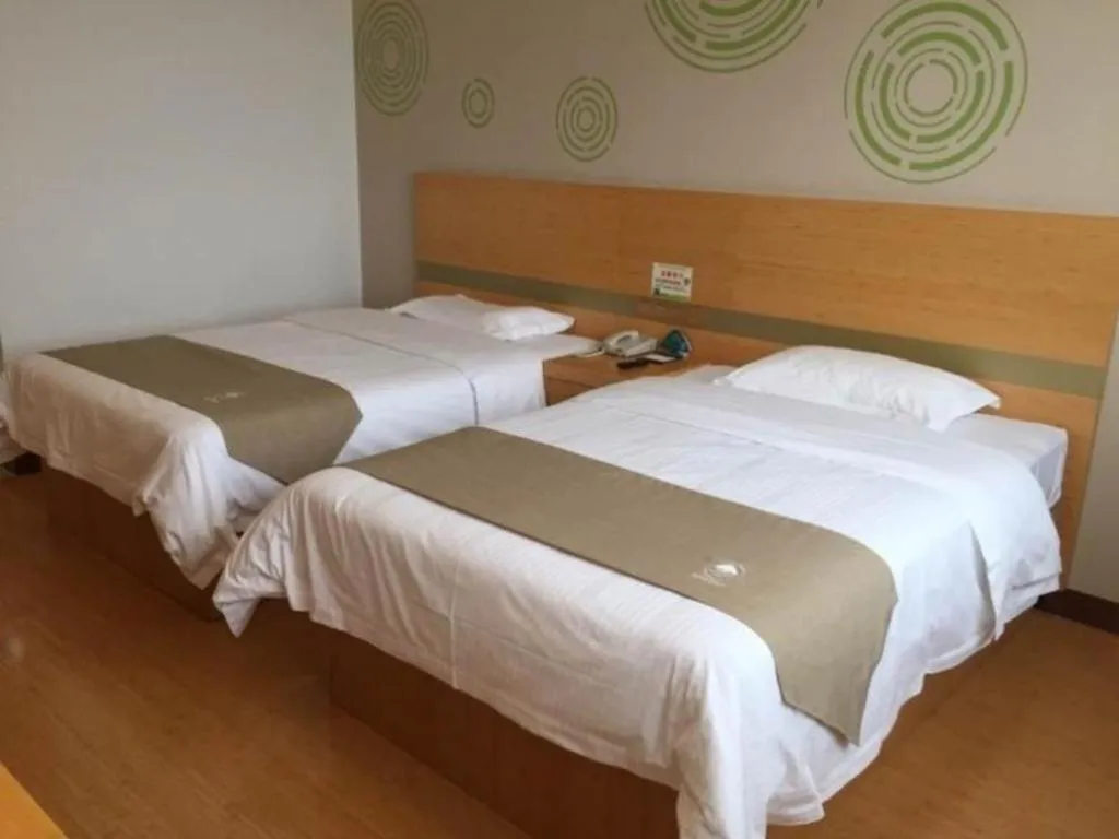 Bed in GreenTree Inn Hefei Changfeng County Gangji Town Jingang Avenue Express Hotel