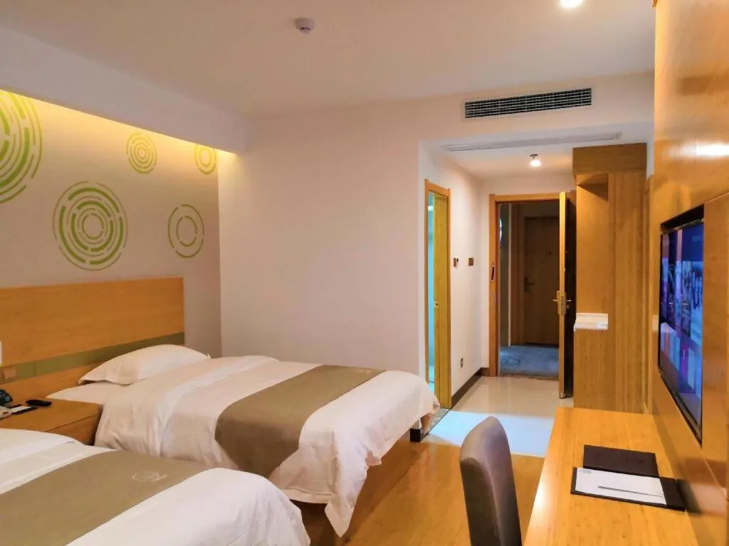 Bed in GreenTree Inn Hefei Changfeng County Gangji Town Jingang Avenue Express Hotel