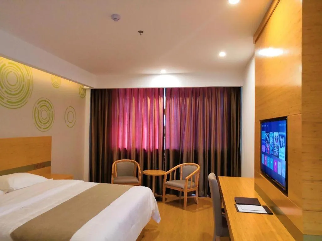 Bed in GreenTree Inn Hefei Changfeng County Gangji Town Jingang Avenue Express Hotel
