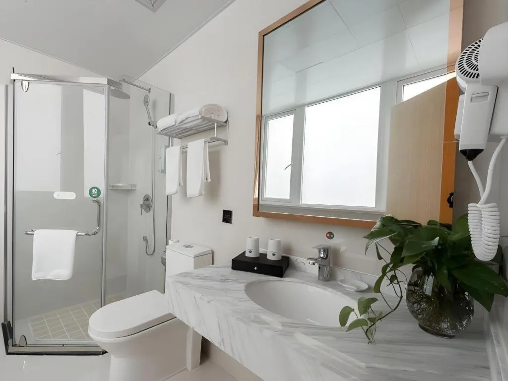 GreenTree Inn Wuhu Eshan Road University City