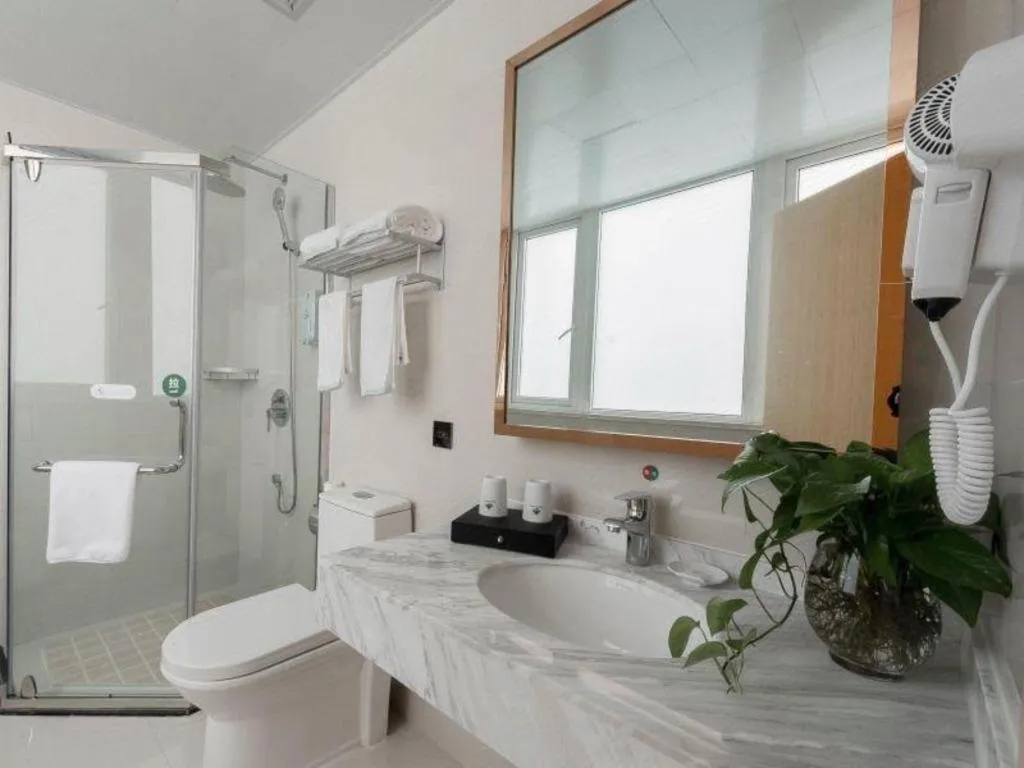 GreenTree Inn Wuhu Eshan Road University City