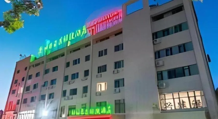 GreenTree Inn Wuhu Eshan Road University City