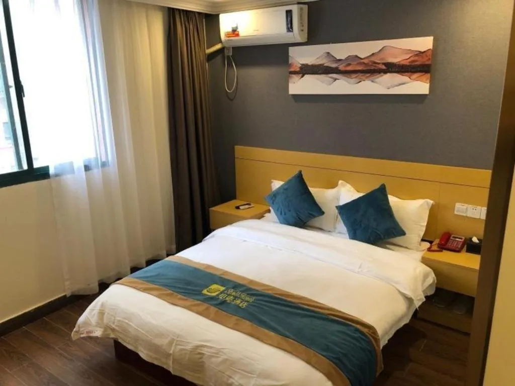 Bed in Shell Shanghai Songjiang District Xinqiao Town Xinqiao Hotel