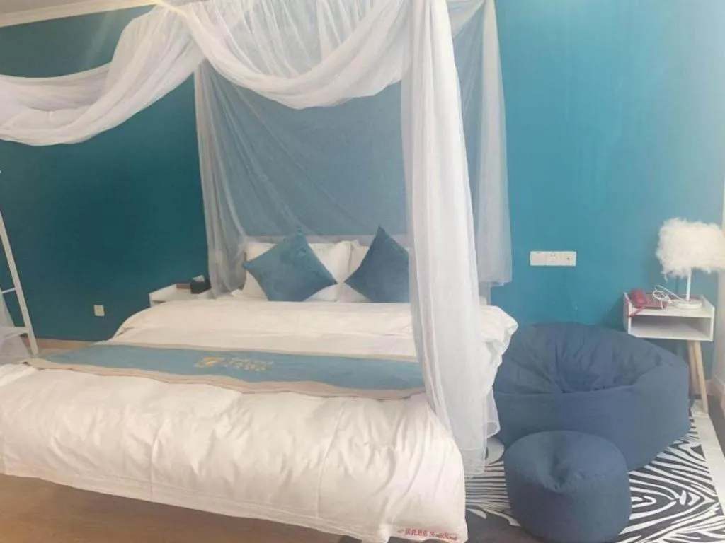 Bed in Shell Shanghai Songjiang District Xinqiao Town Xinqiao Hotel