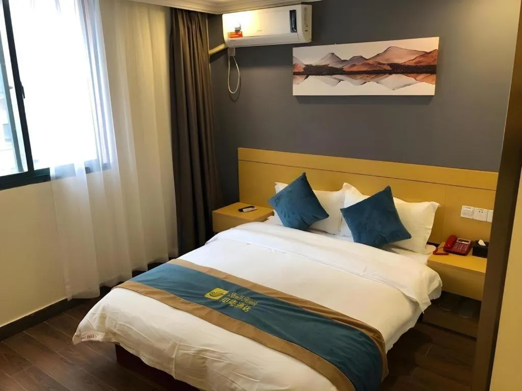 Bed in Shell Shanghai Songjiang District Xinqiao Town Xinqiao Hotel