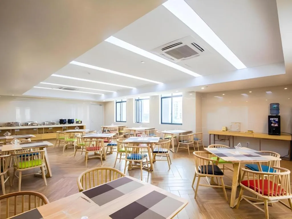 GreenTree Inn Jiaxing Qixing Town Goverment