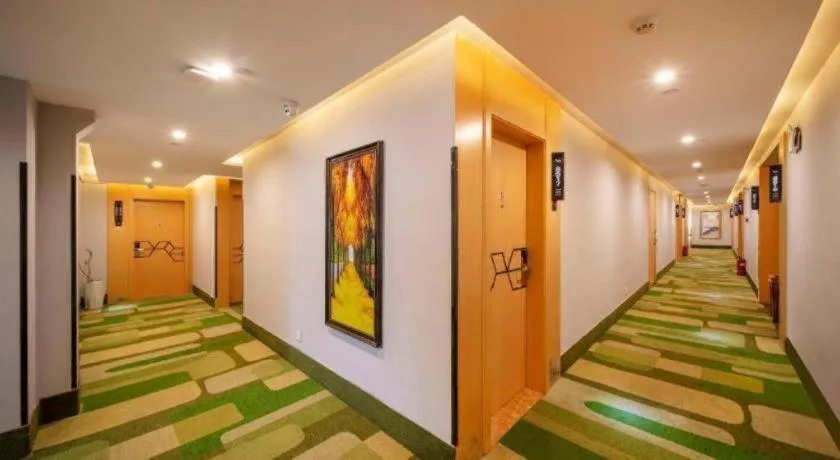 Vatica Hefei Feidong County Yuzhou Central Square Hotel