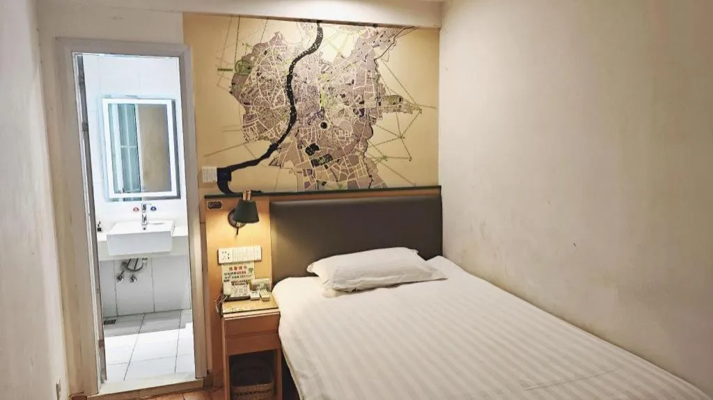 Bed in Vatica Hefei Feidong County Yuzhou Central Square Hotel