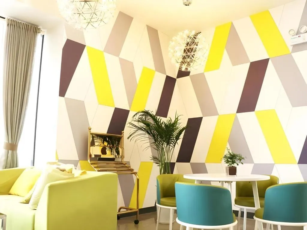 Vatica Hefei Feidong County Yuzhou Central Square Hotel