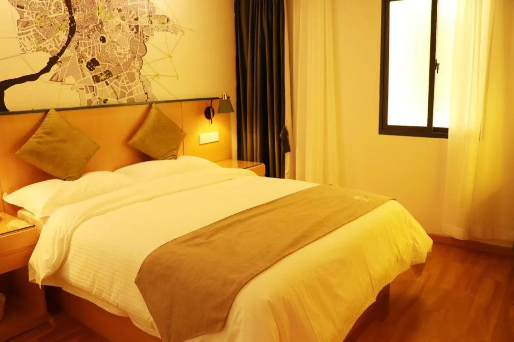 Bed in Vatica Hefei Feidong County Yuzhou Central Square Hotel