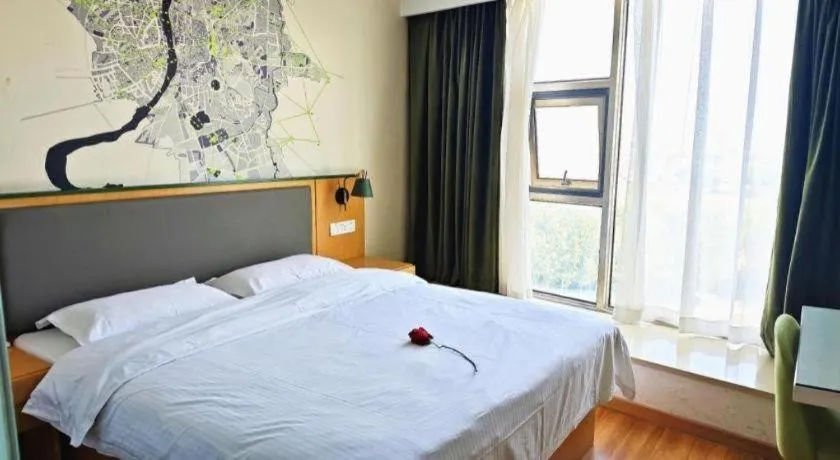 Bed in Vatica Hefei Feidong County Yuzhou Central Square Hotel