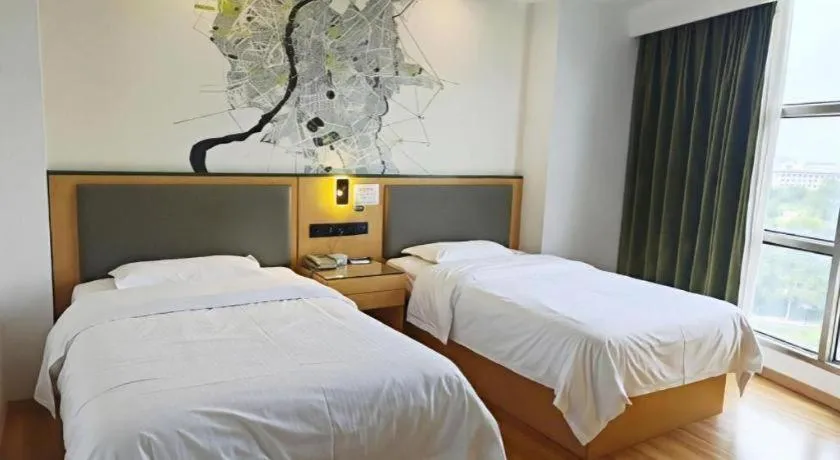 Bed in Vatica Hefei Feidong County Yuzhou Central Square Hotel