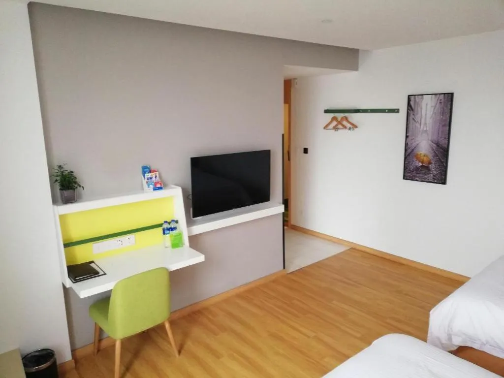 Bed in Vatica Hefei Feidong County Yuzhou Central Square Hotel