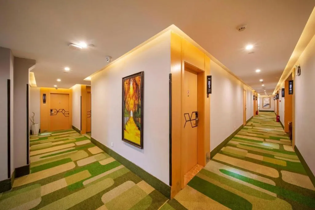 Vatica Hefei Feidong County Yuzhou Central Square Hotel