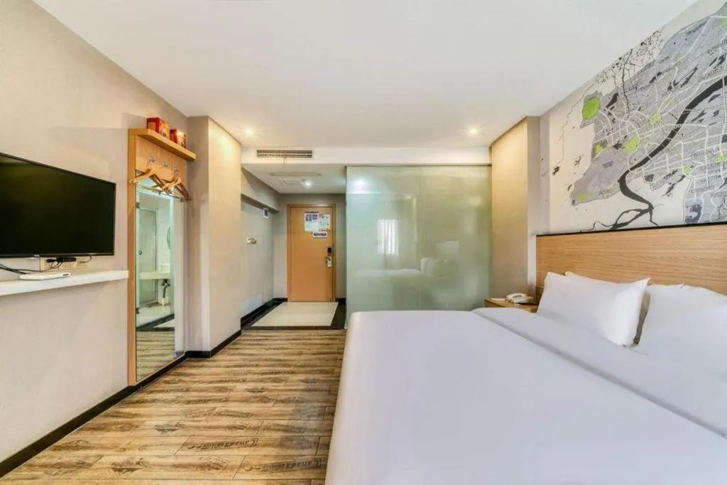 Bed in Vatica Hangzhou Xiasha Media College Hotel