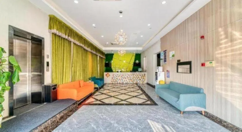 Vatica Hangzhou Xiasha Media College Hotel